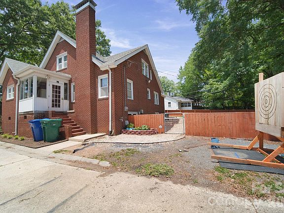 4th image of 526 N 5th St
