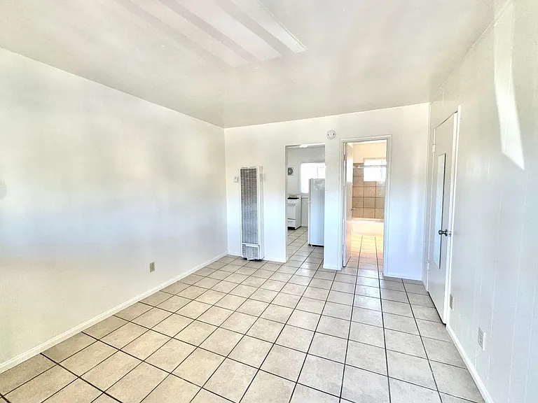 1612 Sunset Cliffs Blvd — Photo 10