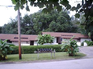 1887 Darryl Dr, Tallahassee, FL 32301