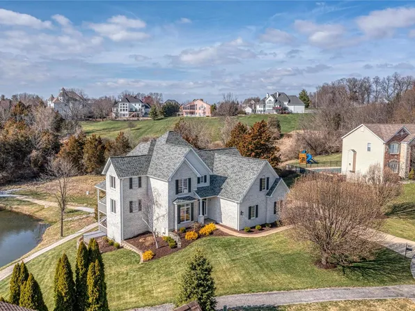 5307 Lancelot Dr, Weldon Spring, MO 63304