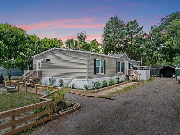 42215 Beech Ave, Deland, FL 32720
