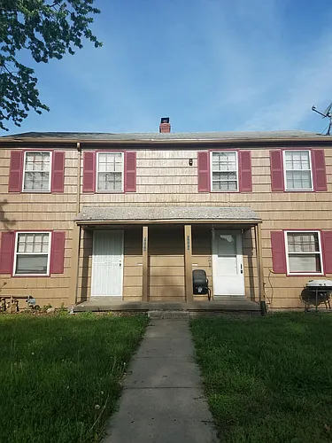 5804 Forest Ave Photo 1