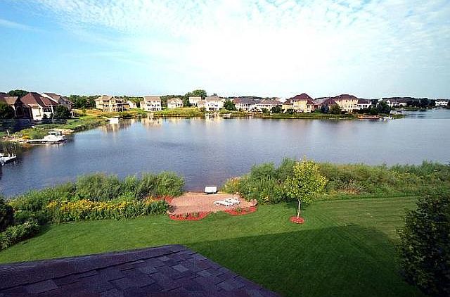 1st image of 2979 Aspen Lake Dr NE