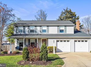 5435 Tree Line Dr, Centreville, VA 20120