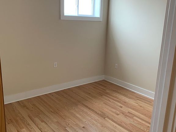 3rd image of 2709 W Broad St #2