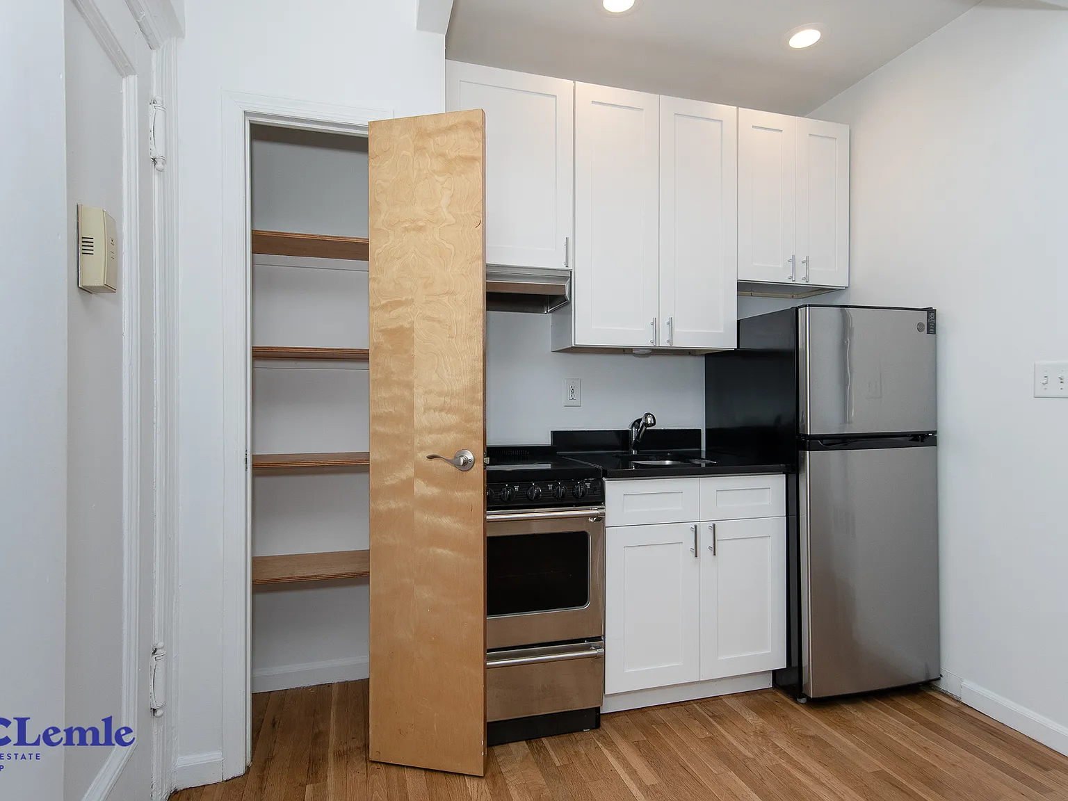 141 East 26th Street — Photo 3