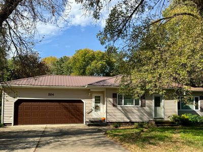 504 5th Ave NW, Wilmot, SD, 57279