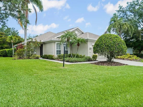 7424 Sea Island Ln, University Park, FL 34201