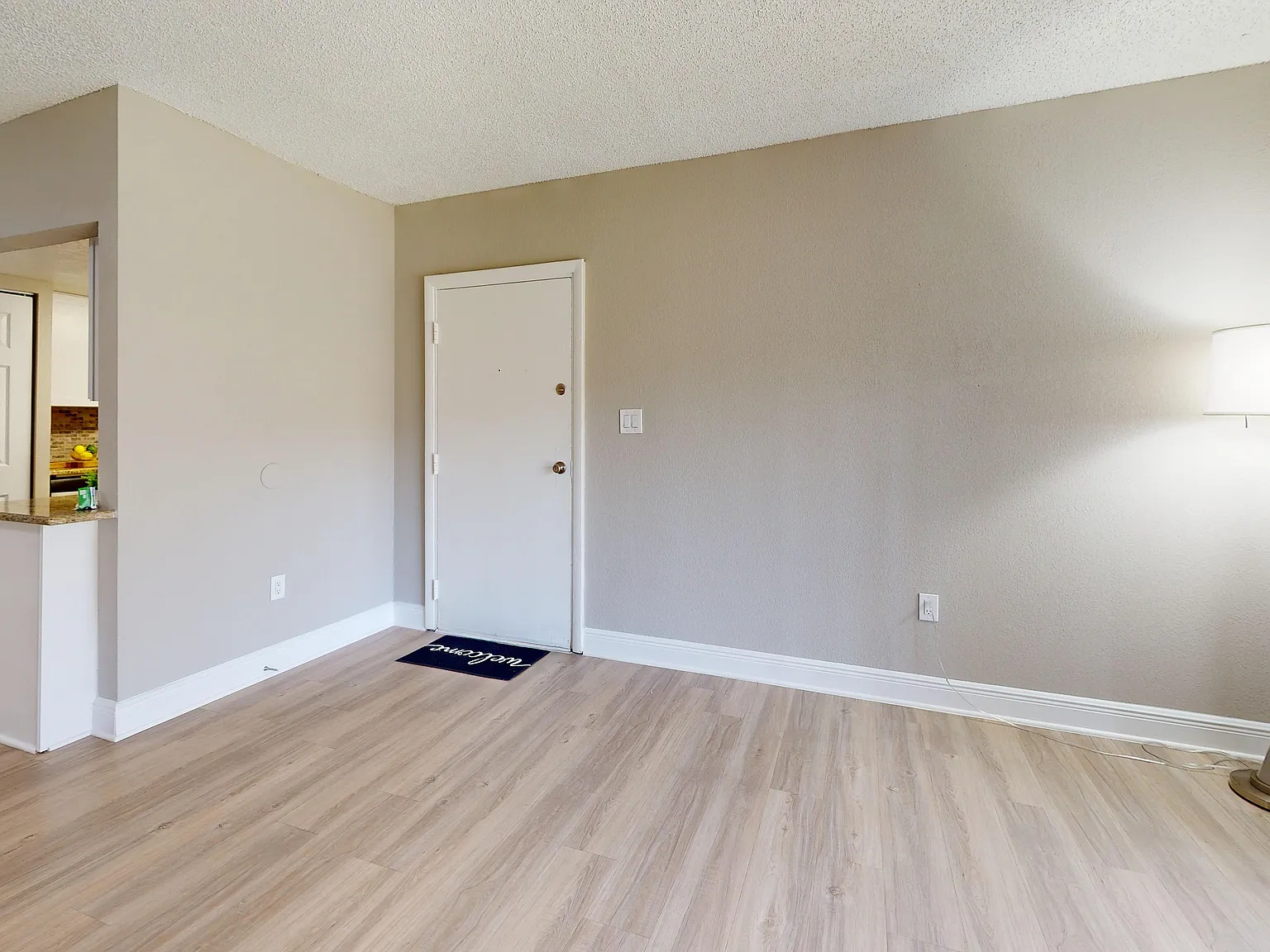 River Rock Apartments — Photo 3