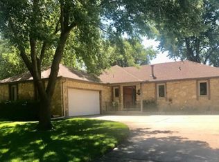 1319 N Chipper Ln, Wichita, KS 67212