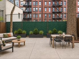 151 Rivington St