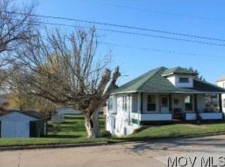 1019 12th Ave, Vienna, WV 26105