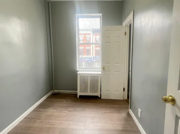 1078 Nostrand Avenue image 3 of 9