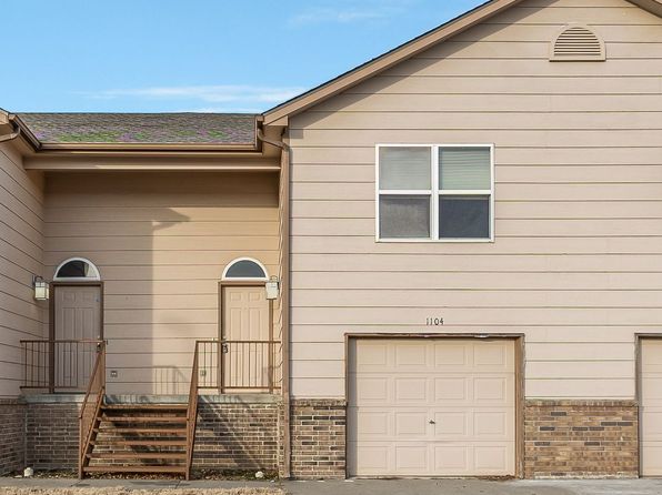 1104 Country Club Ln