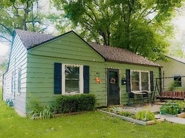 4821 Locust Ave, Kansas City, KS 66106