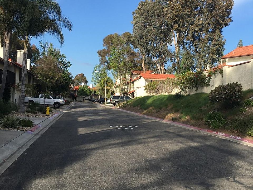 1st image of 365 Windy Ln