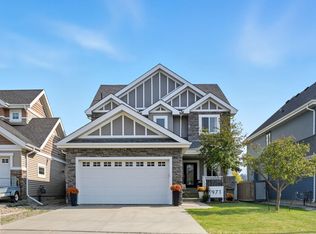 971 Summerside Link SW, Edmonton, AB T6X 0J9