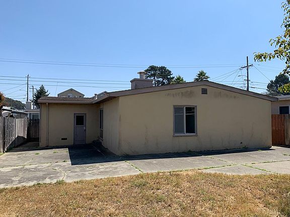2nd image of 804 Byron Dr