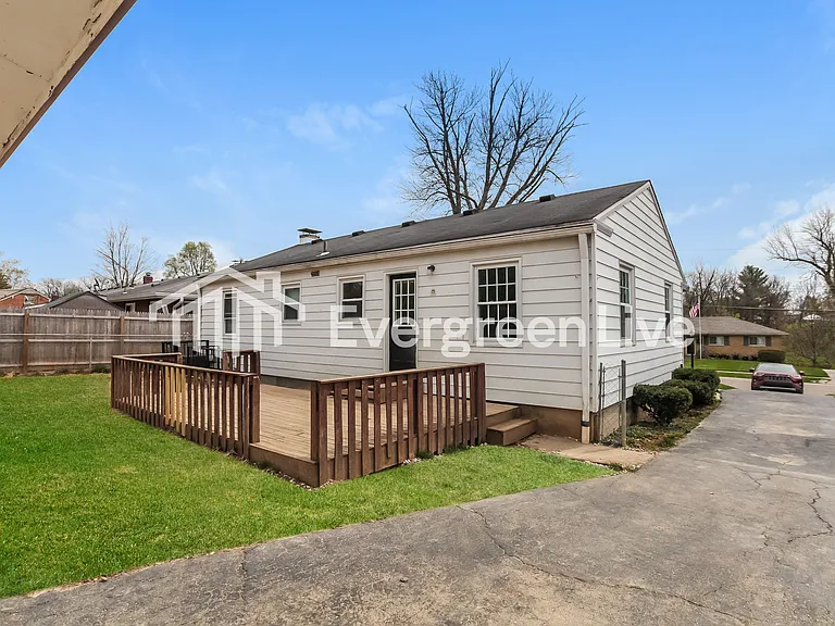 2590 Altura Dr — Photo 14