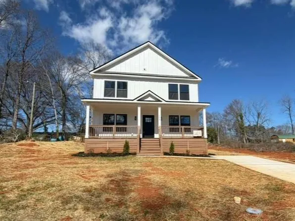 109 Miami Ave, Piedmont, SC 29673