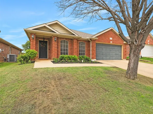 13229 Evergreen Dr, Fort Worth, TX 76244