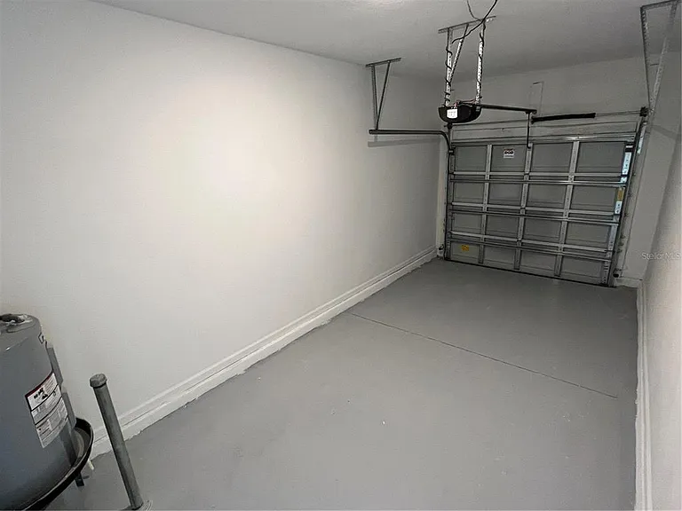 7501 Stone Creek Trl — Photo 16