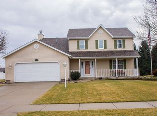 3955 Stonegate Dr, Mishawaka, IN 46544