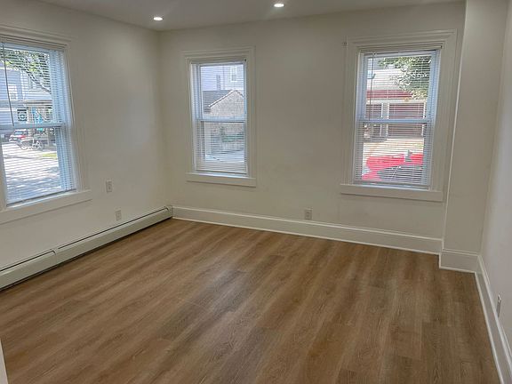 3rd image of 205 Ives St Unit 1