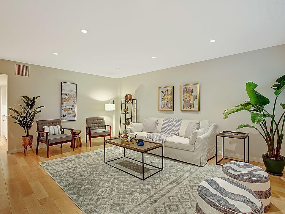 1st image of 1701 Anacapa St Unit 2