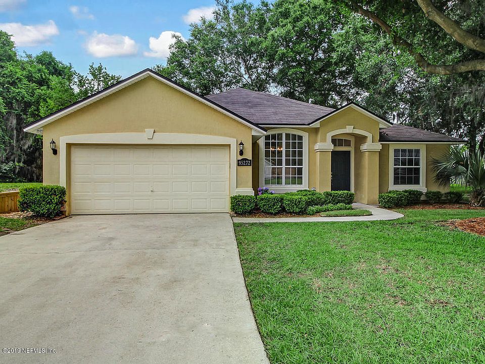 1st image of 95272 Twin Oaks Ln