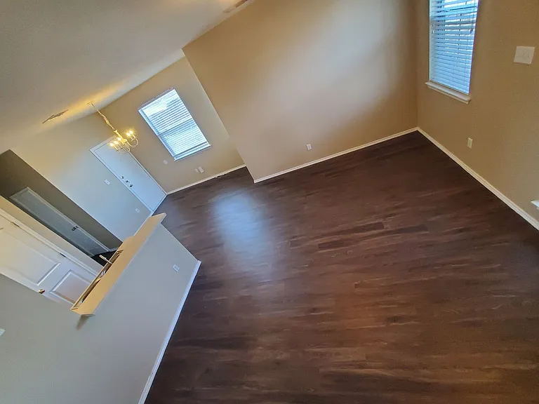 14001 Cambourne Dr — Photo 15