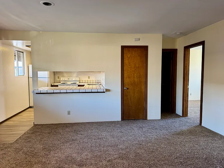 290 Sierra St #2 — Photo 3