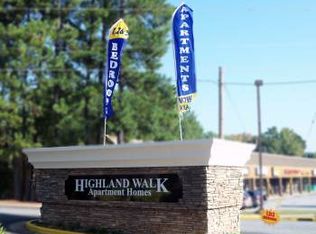 201 Sparrows Ln, Norcross, GA 30093