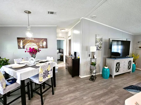 9520 Cedar Tree Ln #180, Lakeland, FL 33810