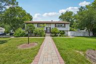 Homestead Rd-2206-001.jpg