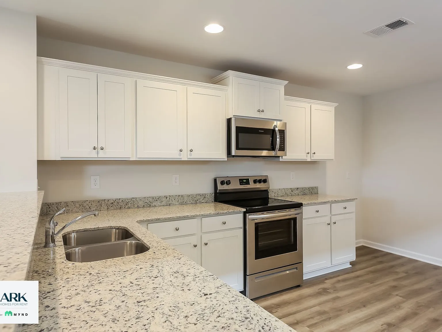 2 bed, 2.5 bath, 1428 sqft, $1,649 — Photo 4