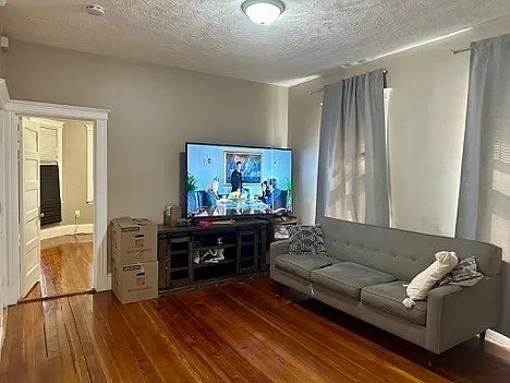 98 Irving St #3 — Photo 9