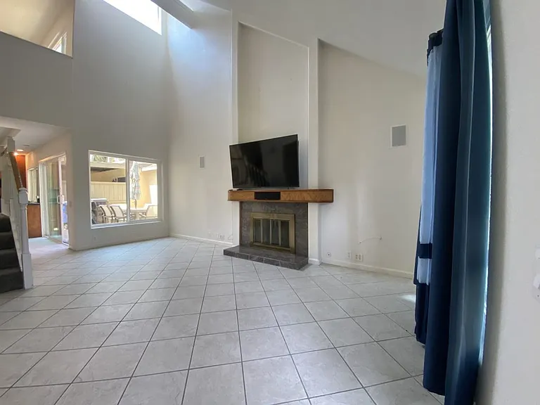 10618 Caminito Manso — Photo 2