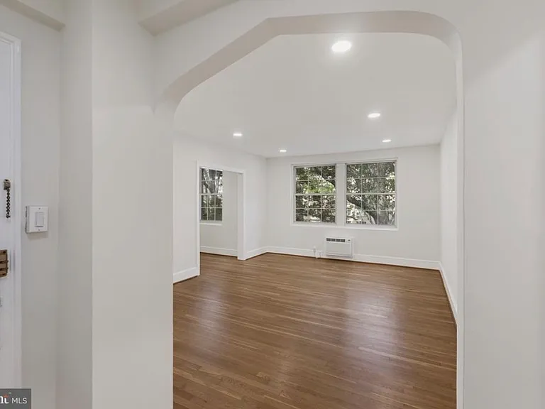 3051 Idaho Ave NW #204 — Photo 23