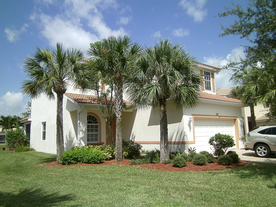 2541 Deerfield Lake Court