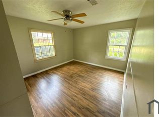 402 Willaman St, Jackson, MS 39209