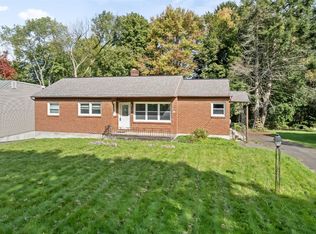 3541 Maplecrest Dr, Vestal, NY 13850