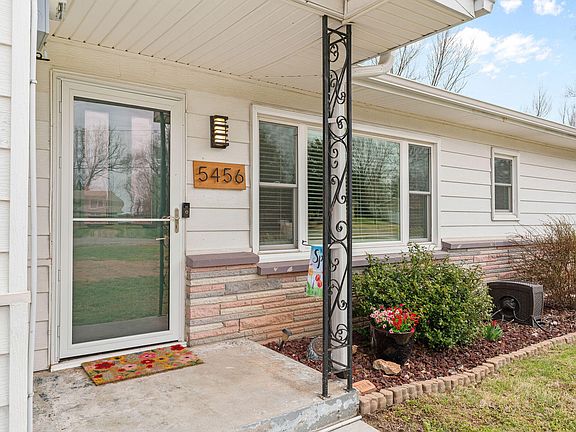 5th image of 5456 S Hazel Avenue