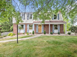 2058 Carriage Hill Rd, Allison Park, PA 15101