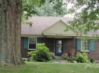 1819 Clays Mill Rd, Lexington, KY 40503