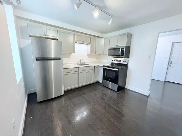 214 W Hope Ave, York, PA 17401