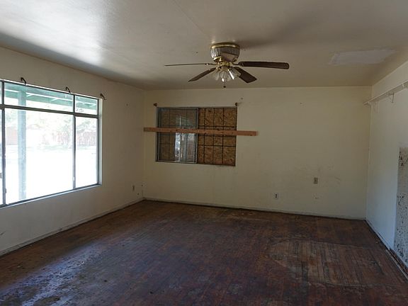 4th image of 2609 N Gull Cir #1
