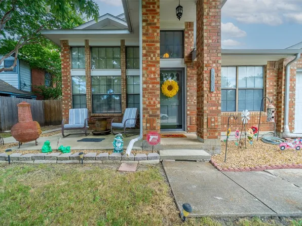 7910 Clairmont Ave, Rowlett, TX 75089