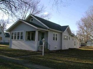 208 W Prospect St, Clarksville, IA 50619