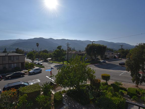 5th image of 2387 Florencita Ave #6